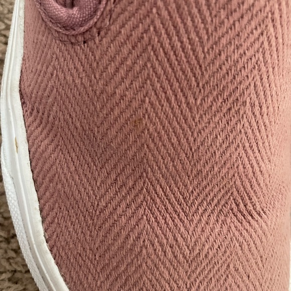 Vans - Picture 5 of 5